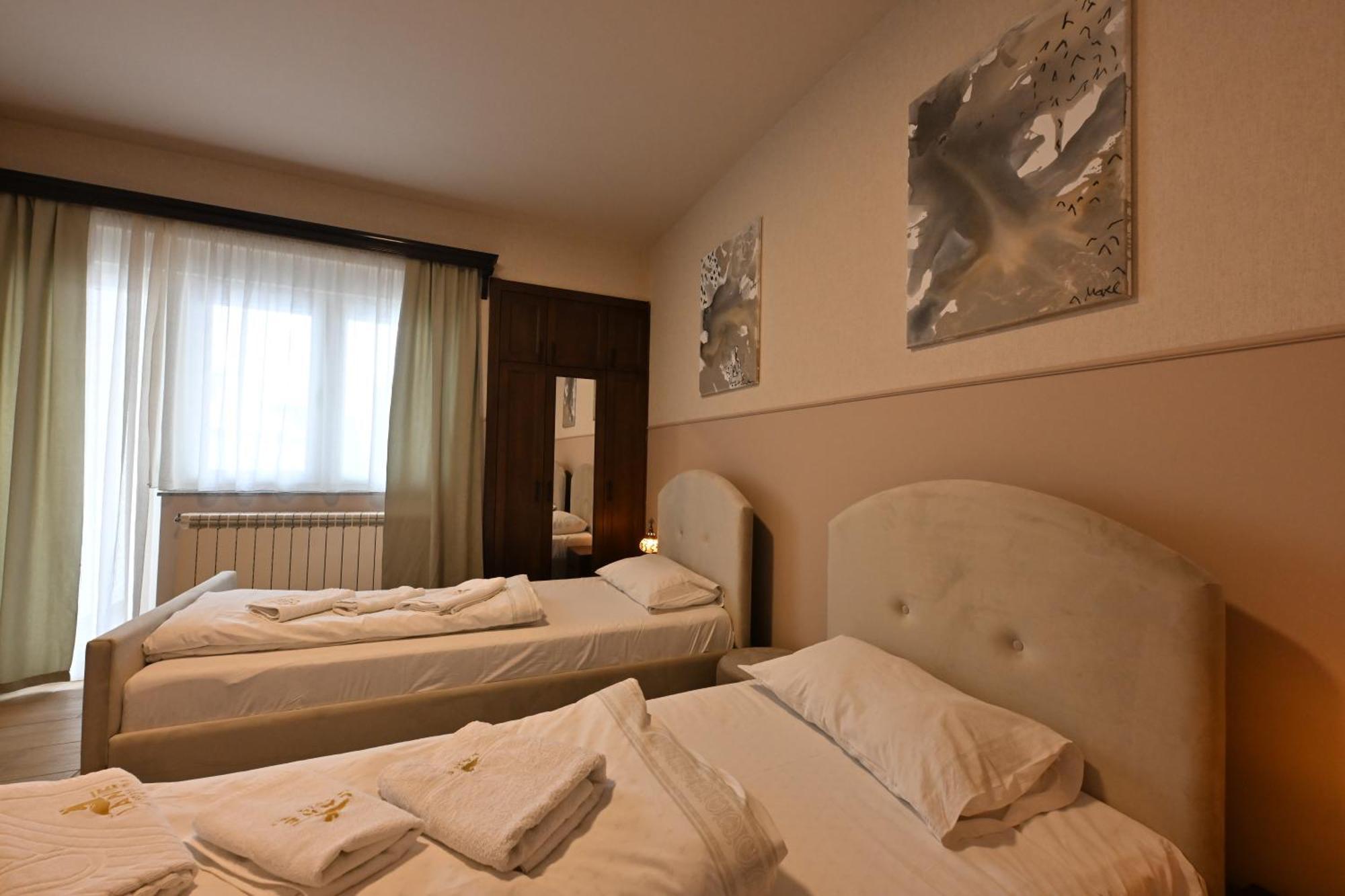 Hotel Lane Sjenica Exterior foto